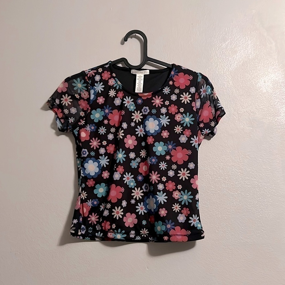 👧🏻Full Tilt - Girls Tillys floral blouse Size 8 - 10 - large girls Y2K XXS
